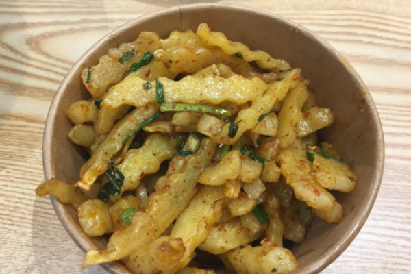 忠记白塔牛肉粿条汤加盟费