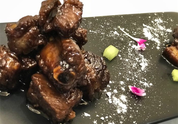 晶焱上海菜加盟店