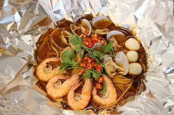 碳香花甲米线加盟店