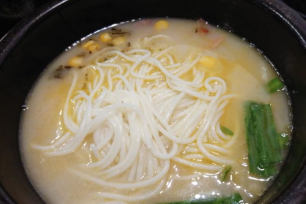 零到久云南过桥米线加盟费