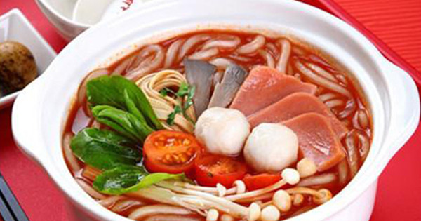 香桥源过桥米线加盟店