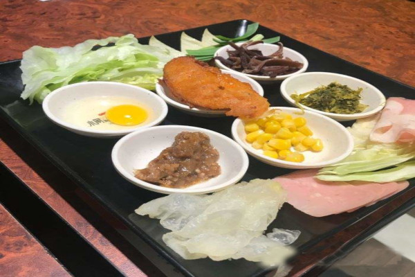 飘香盛世小阿妹米线加盟费