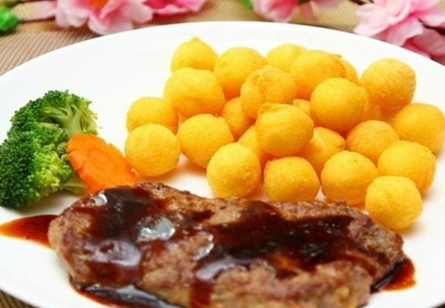 豪灵顿牛排自助餐厅加盟费