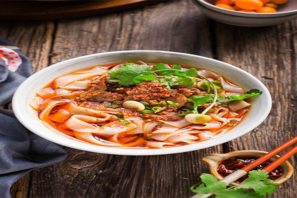 辣尚赢米线加盟费