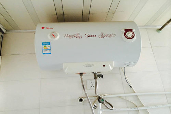 堡斯莱电热水器加盟