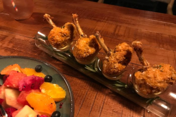 梅湾15号休闲西餐厅加盟店