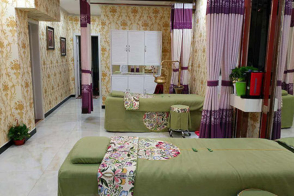 姜大夫养宫堂加盟店