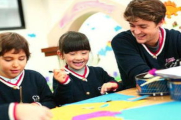 大眼睛教育加盟费