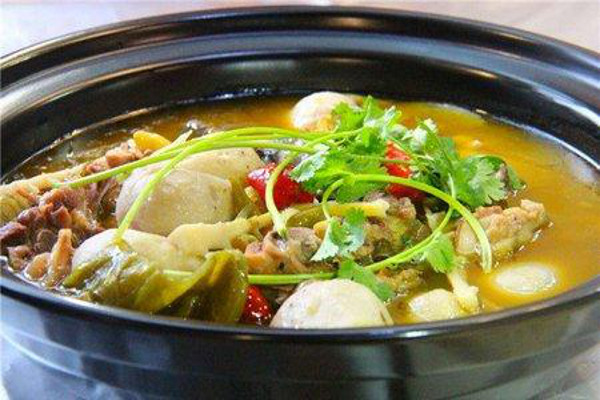 八十一天酸菜鸡加盟费