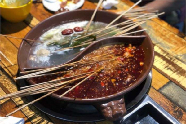 成都夜猫子串串香加盟费