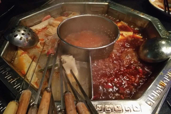 三谦串串火锅加盟费