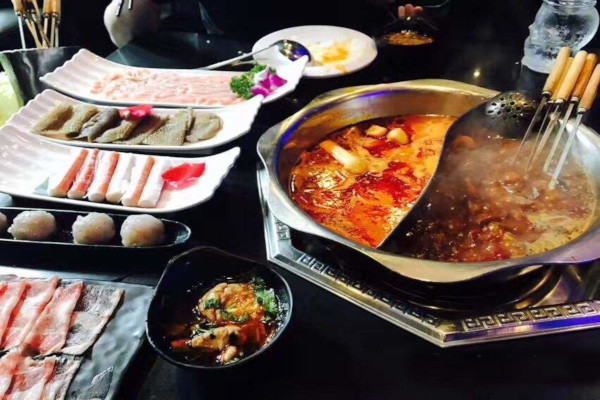 三谦串串火锅加盟费