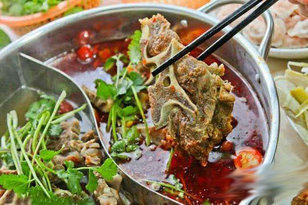 蜀哥牛骨火锅加盟费