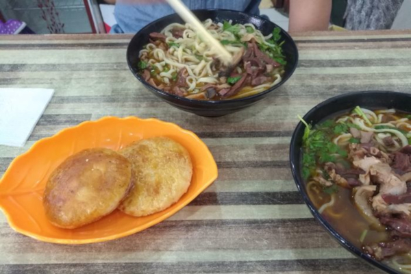 李润羊杂面加盟店