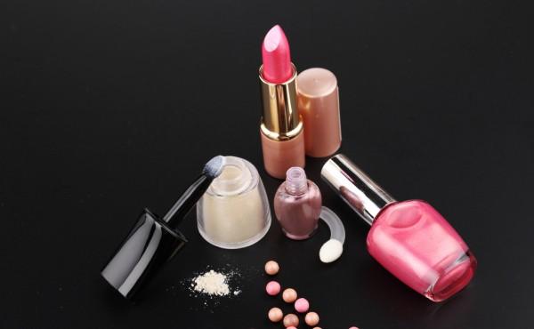 懒人家族化妆品加盟费