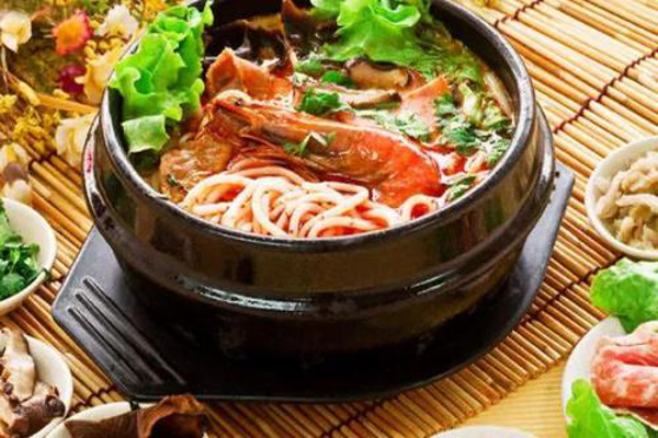 今宵云南传统过桥米线加盟费