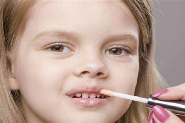 懒人家族化妆品加盟费