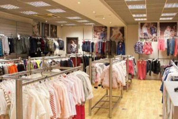 姗可诗格文服饰加盟费