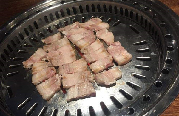 延禧正统炭火烤肉加盟店