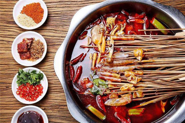 小春风串串香加盟费