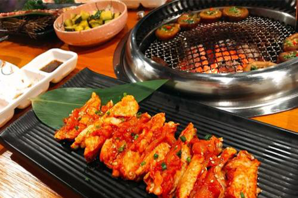 大熊自助烤肉加盟费