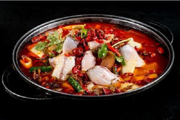 乐潮儿酸菜鱼捞饭加盟费