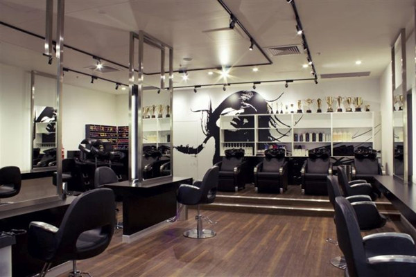 幸运草美发沙龙加盟店