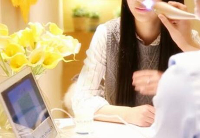 轻彩祛痘家加盟费