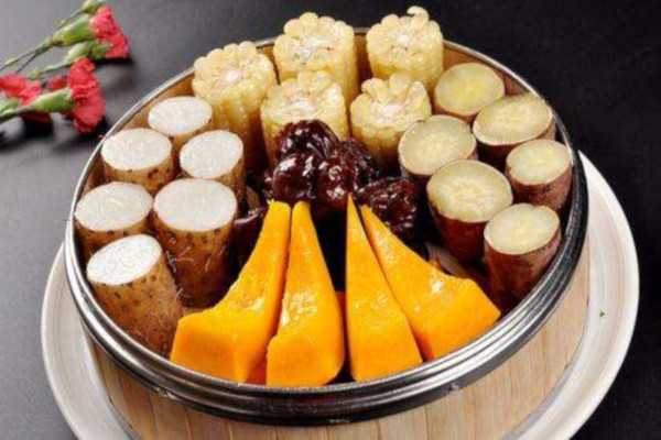 名家蒸翻天加盟费