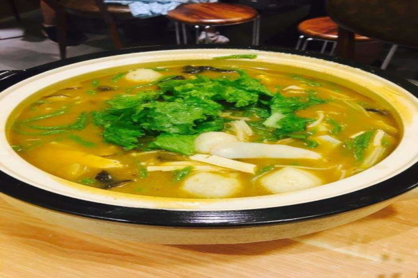 【巷陌坊剪刀面加盟】开店加盟巷陌坊剪刀面，致富赚钱过好日子！