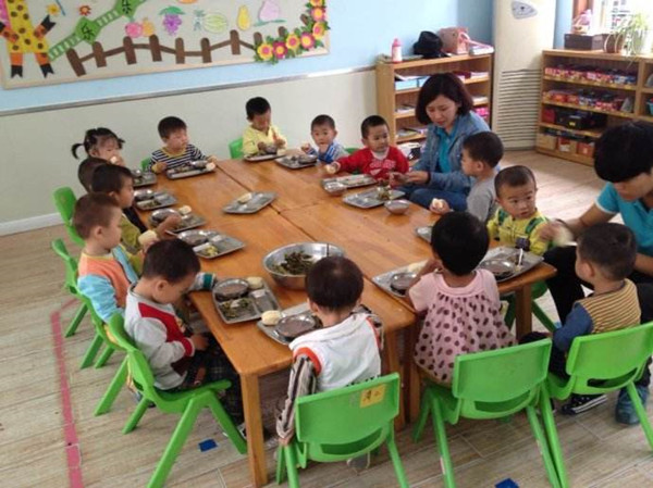 博士友幼儿园加盟店