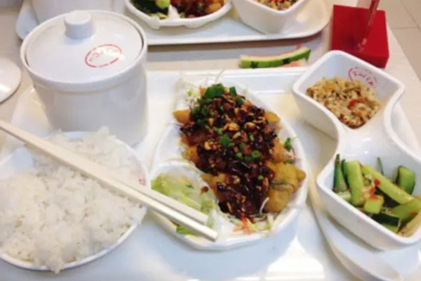 台北鸡油饭加盟店