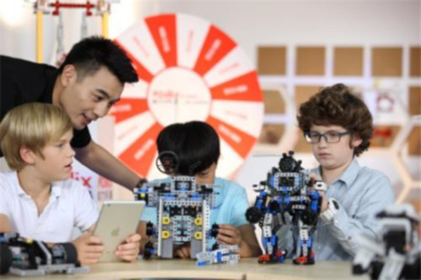 烧脑吧少年加盟店