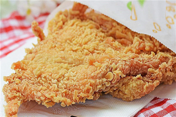 鸿之润大脸鸡排加盟店