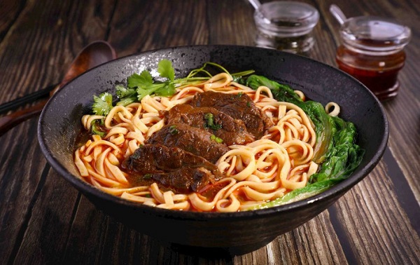 白建强牛肉面加盟费