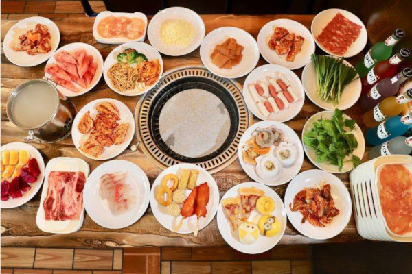 海鲜牧场火锅烤肉自助加盟费