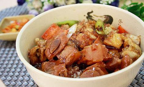 小牛炖牛肉饭加盟店