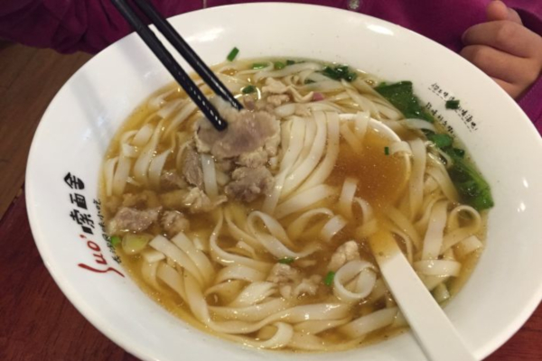 Suo嗦面舍加盟费