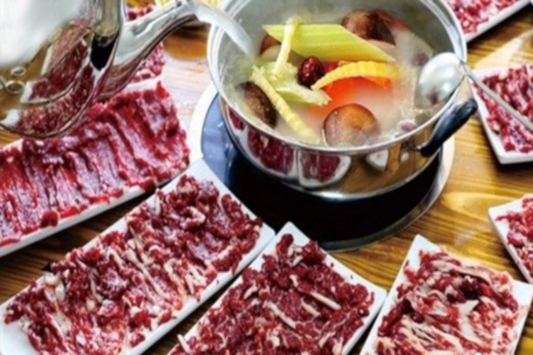 潮香牛宴潮汕鲜牛肉火锅加盟费