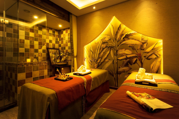 逆龄佰分佰加盟费