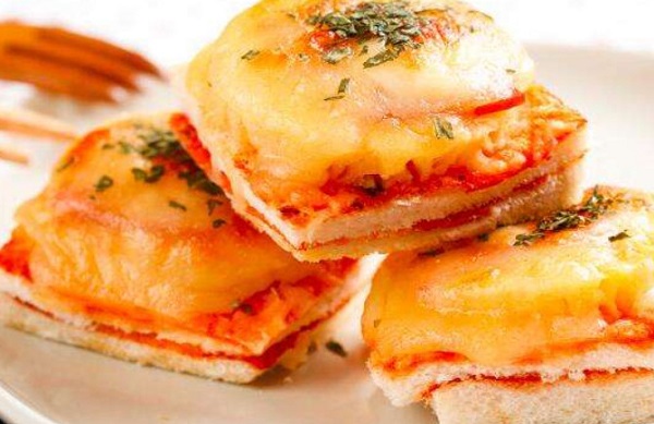 饭初面包加盟费