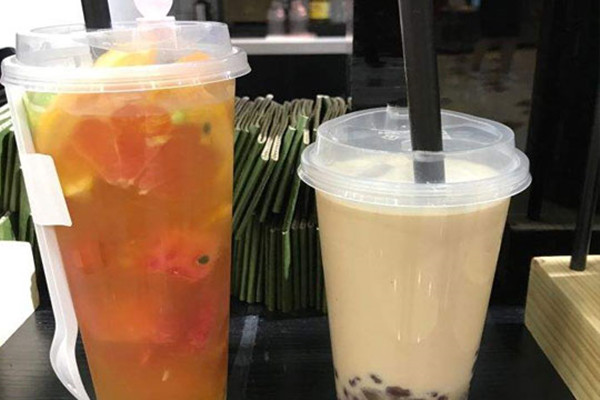 茶磨石光奶茶加盟店