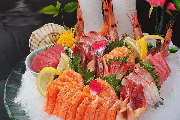 海鲨湾海鲜会馆加盟费