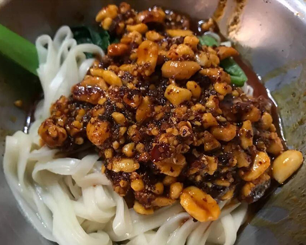 邓氏兔头加盟门店