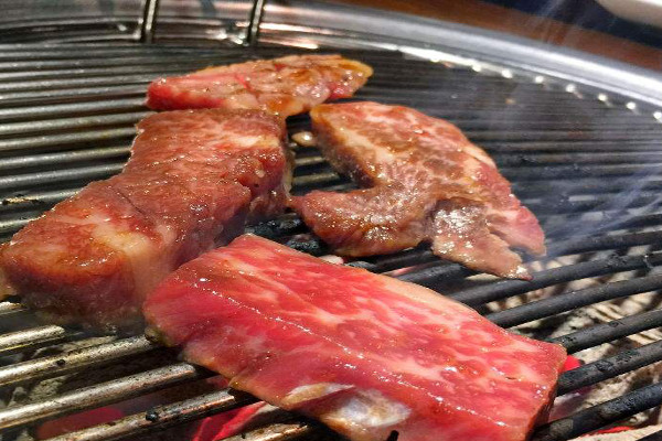 原石烤肉加盟费