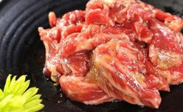 猪队长石板料理烤肉加盟