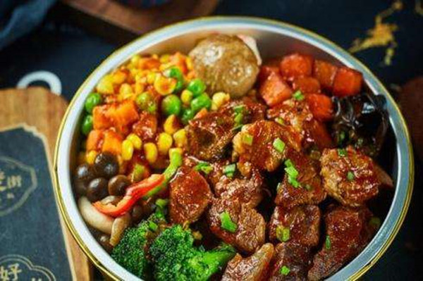 拾煲街烩烧饭加盟店