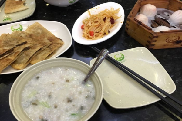 粤港粥铺加盟店