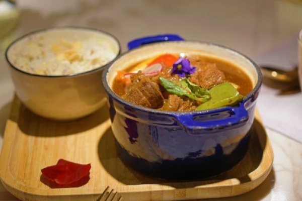 花里HANARI加盟费