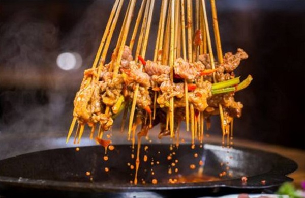 蜀香老妈砂锅串串加盟